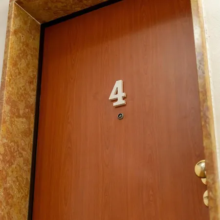 Del Borgo * 加尔达