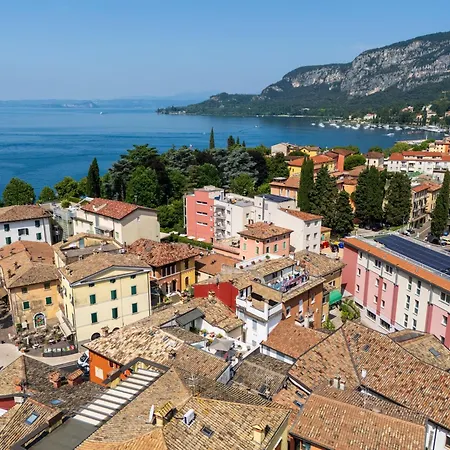 Del Borgo Γκάρντα